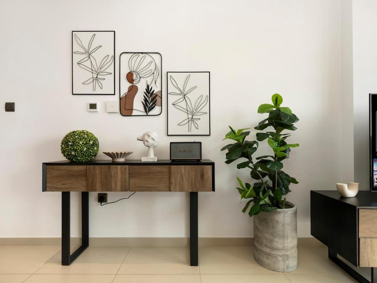 Apartment Luxe 1br 5 Mins To Mall And Burj Khalifa