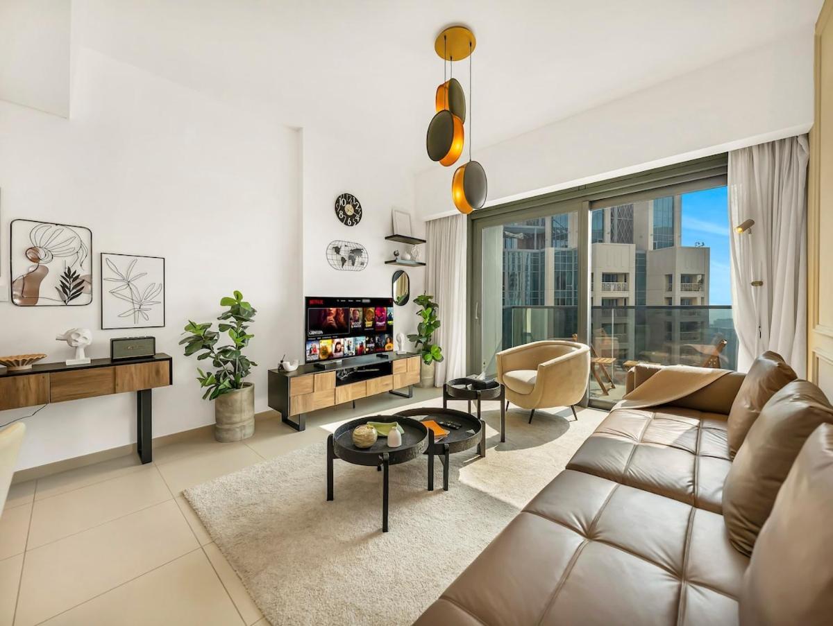 Apartment Luxe 1br 5 Mins To Mall And Burj Khalifa Dubai