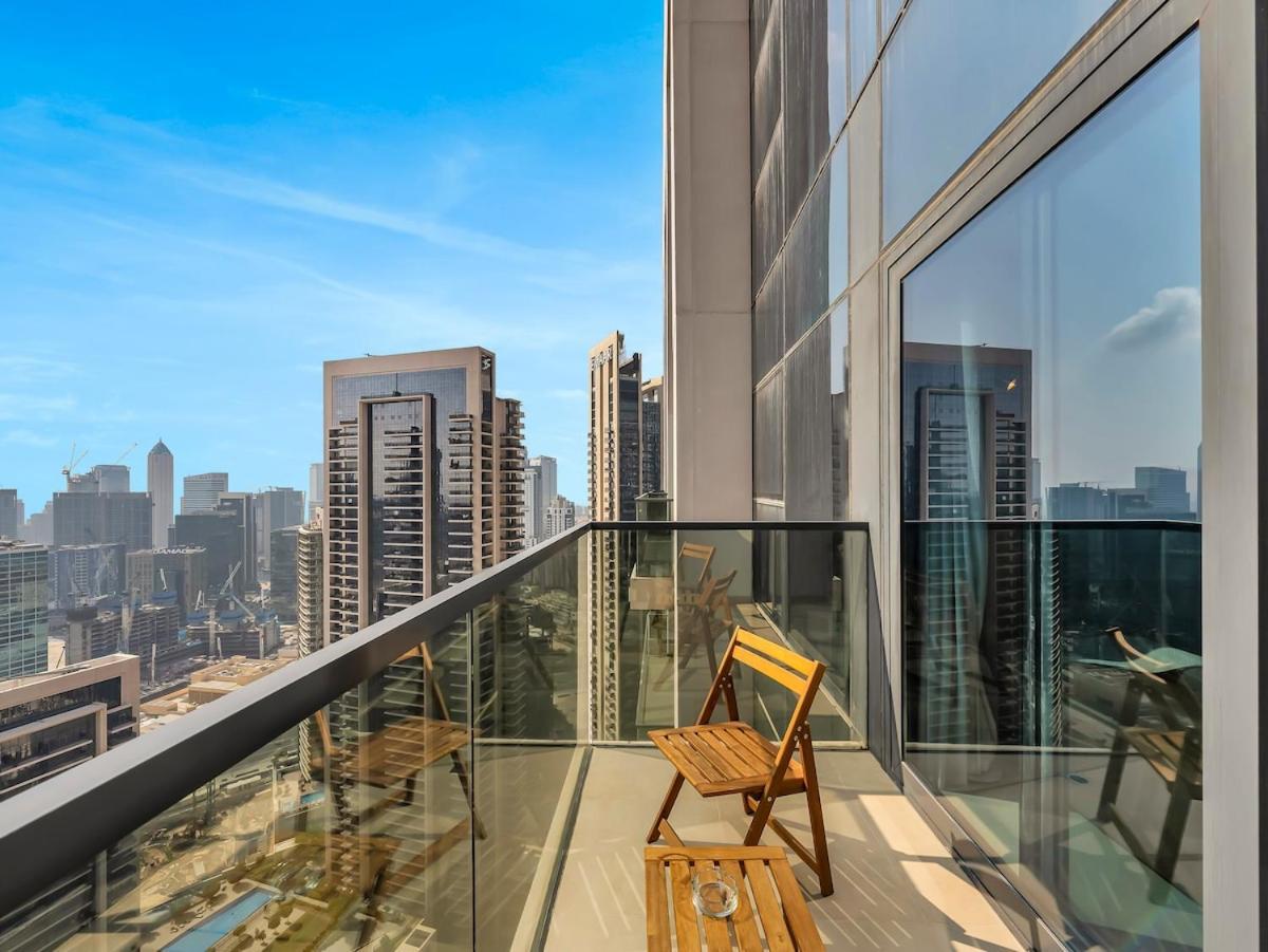 Luxe 1br 5 Mins To Mall And Burj Khalifa * Dubai